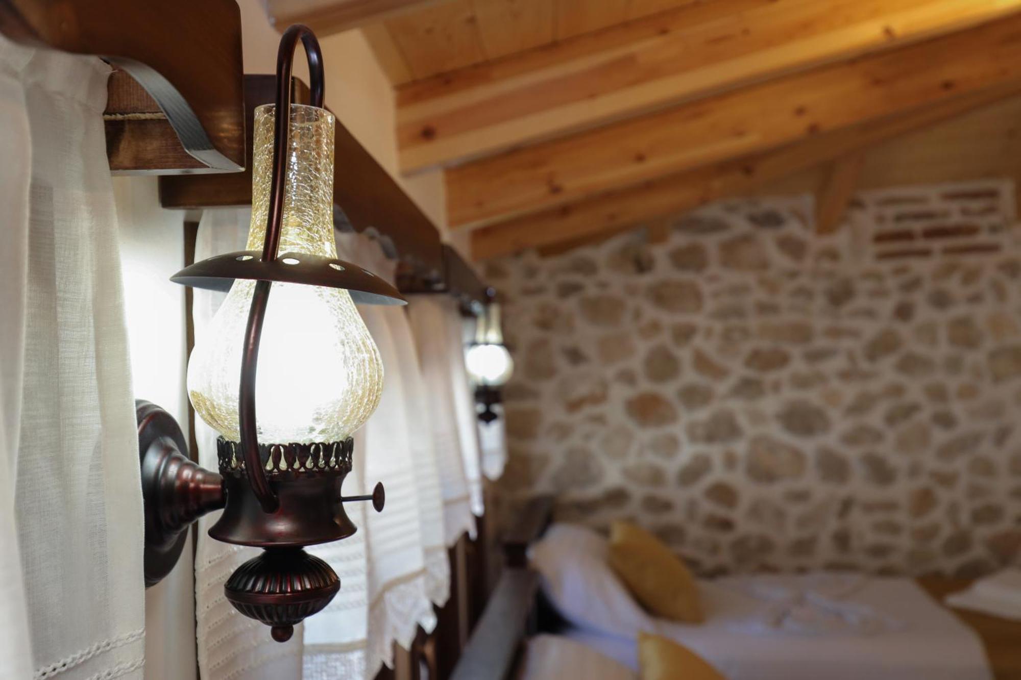 ホテル The House Of Dollma , Inside Kruja Castle エクステリア 写真